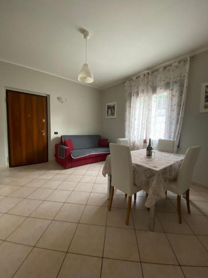 La Rosa Del Garda Apartment Peschiera del Garda Luaran gambar